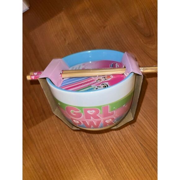 power puff girls ramen bowl with chopsticks - Picture 5 of 7